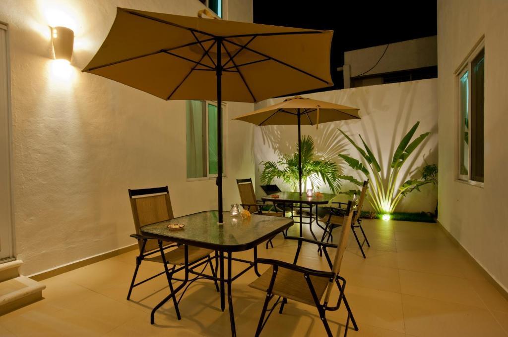 Casa Felicidad B&B Room & Kitchen Плайя-дель-Кармен Екстер'єр фото